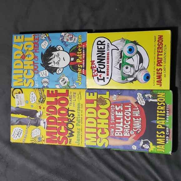 MIDDLE SCHOOL Books - Picture 1 of 16